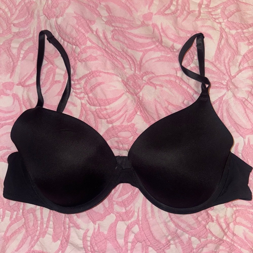 PINK Victoria's Secret Black Bra